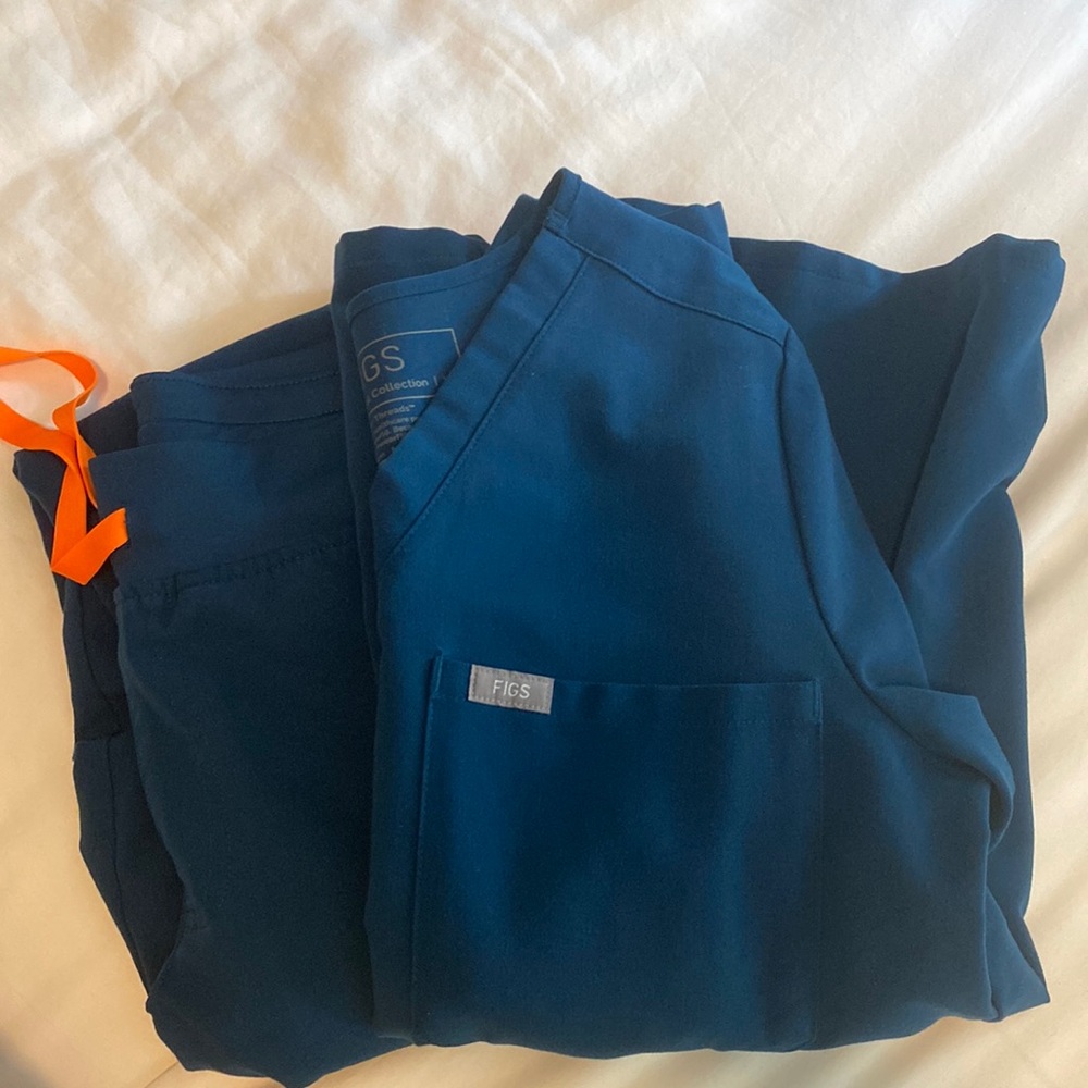 Womens Figs Scrubs